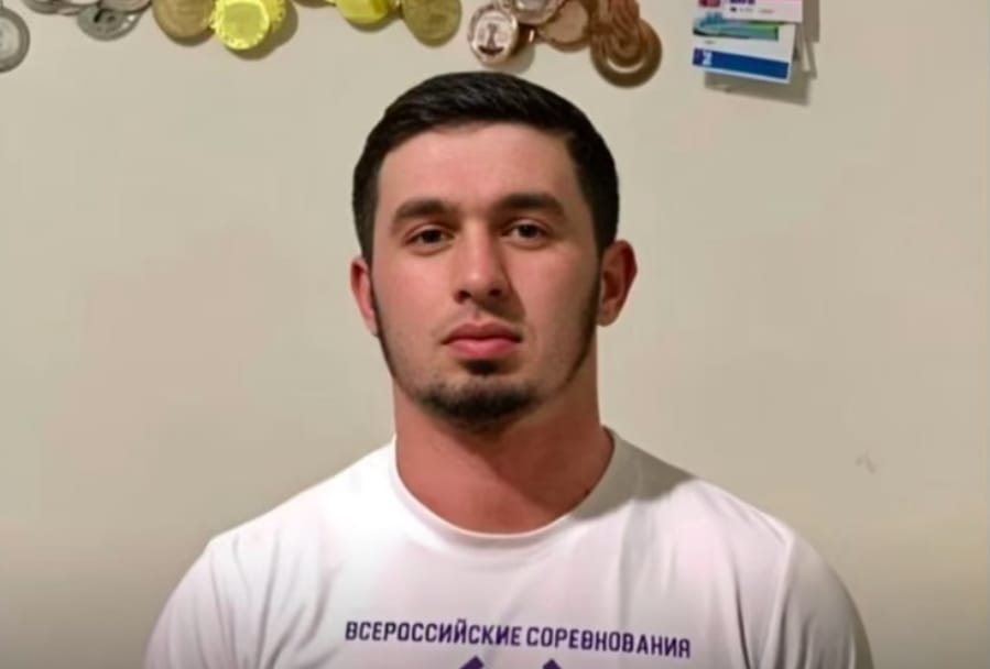 Kazakistan’da Çeçen sığınmacı Mansur Movlayev Yüksek Mahkeme’ye başvurdu